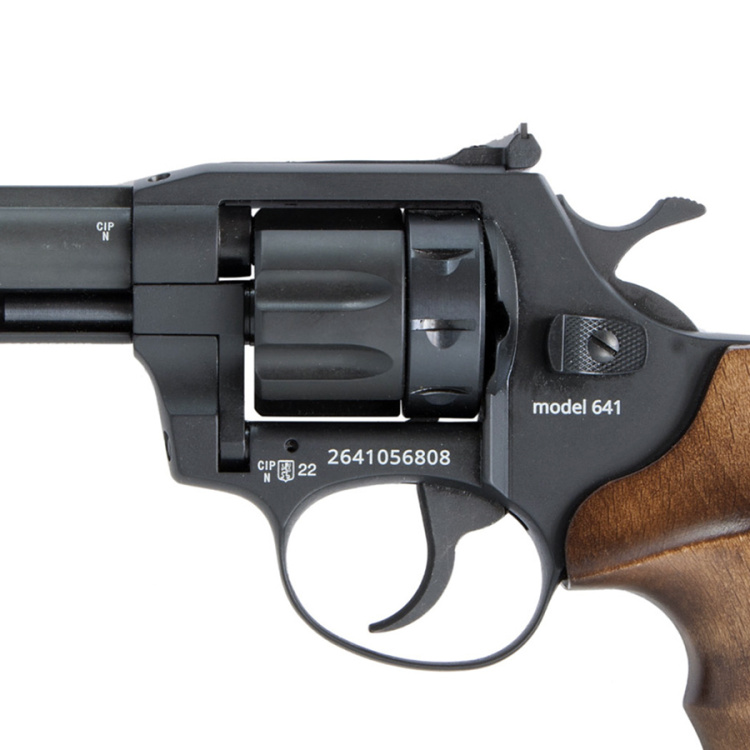 Revolver Alfa model 641 4″, 6 mm Flobert, černěný, dřevěné střenky