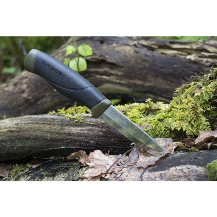 Nůž Companion HeavyDuty, Morakniv, Carbon, Military Green